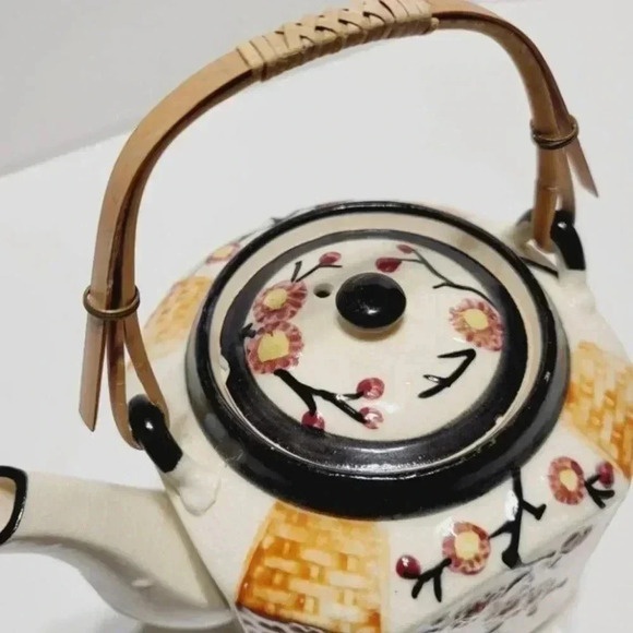 Vintage Style Asian Teapot Basket Weave Design Floral‎ Cherry Blossoms - Picture 4 of 5